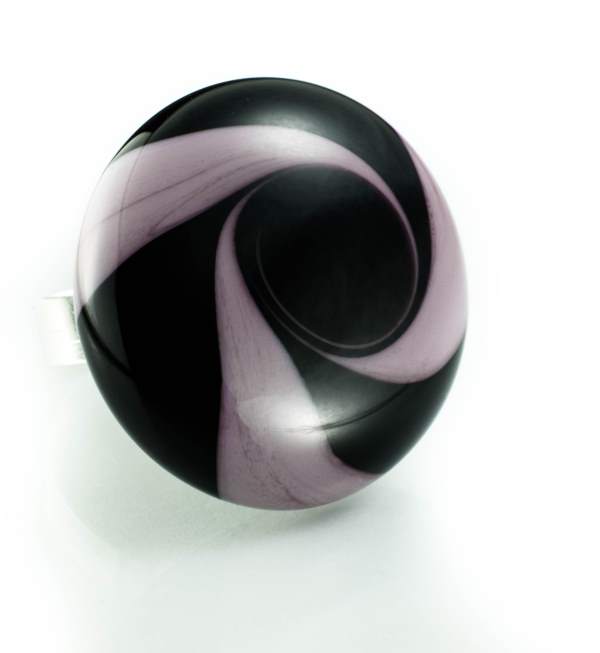 Prsten Lila spirala na crnom